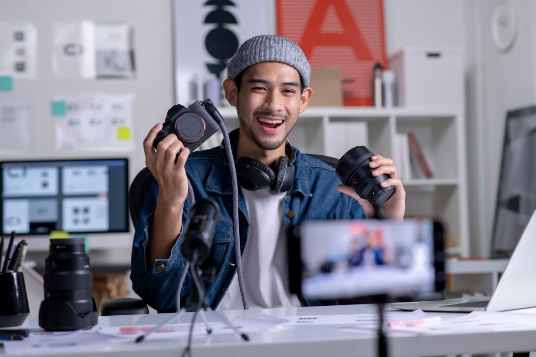 influencer adalah